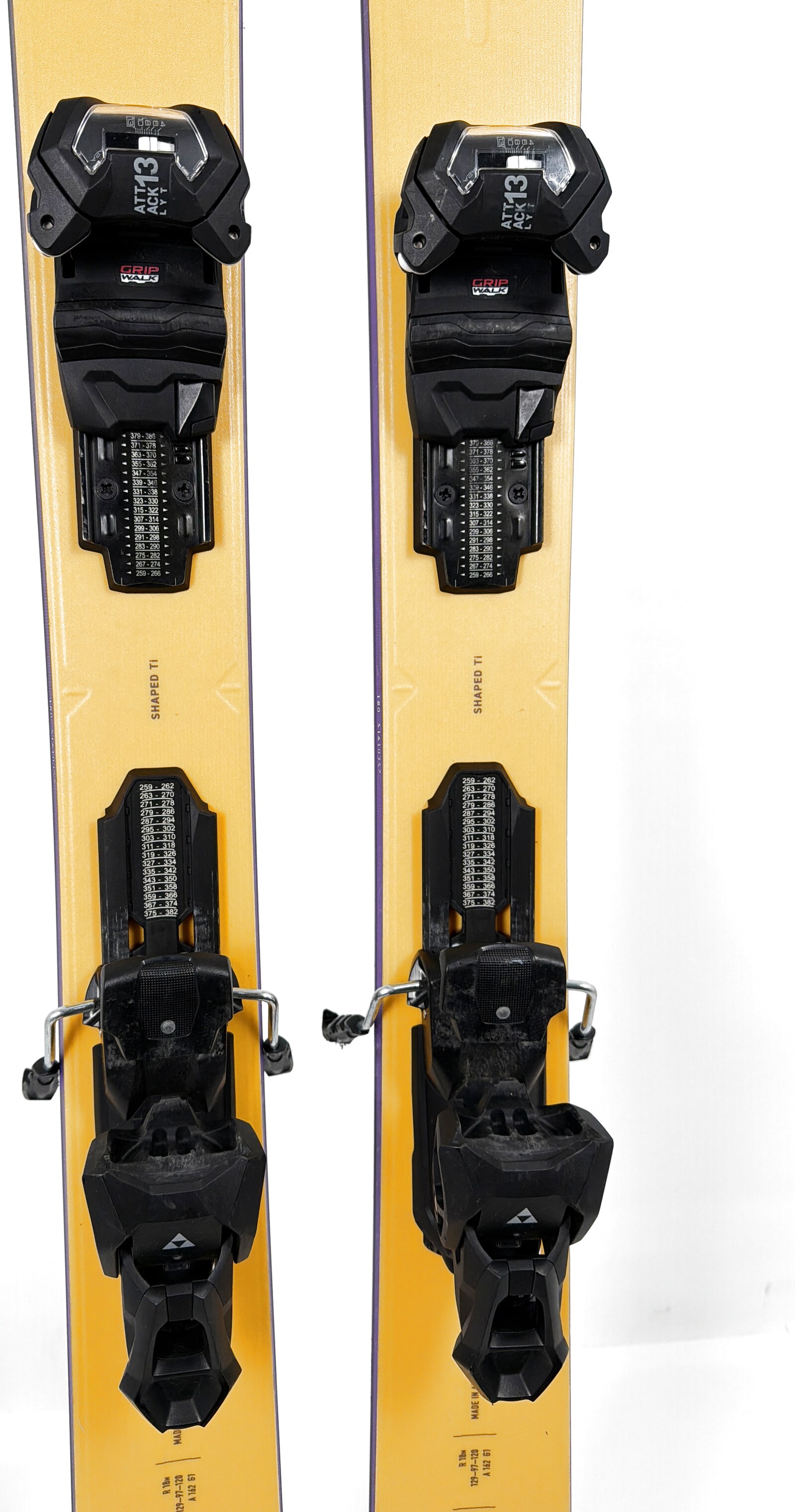 2027 Fischer Ranger 96 Skis Mid