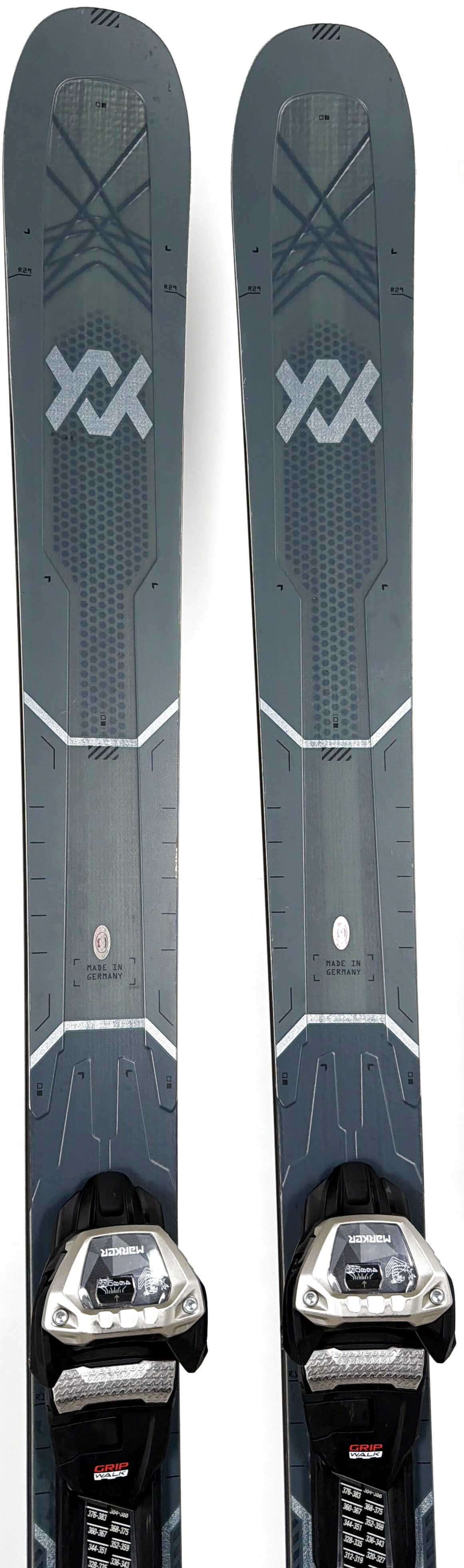 2027 Volkl Mantra 84 Skis Tip