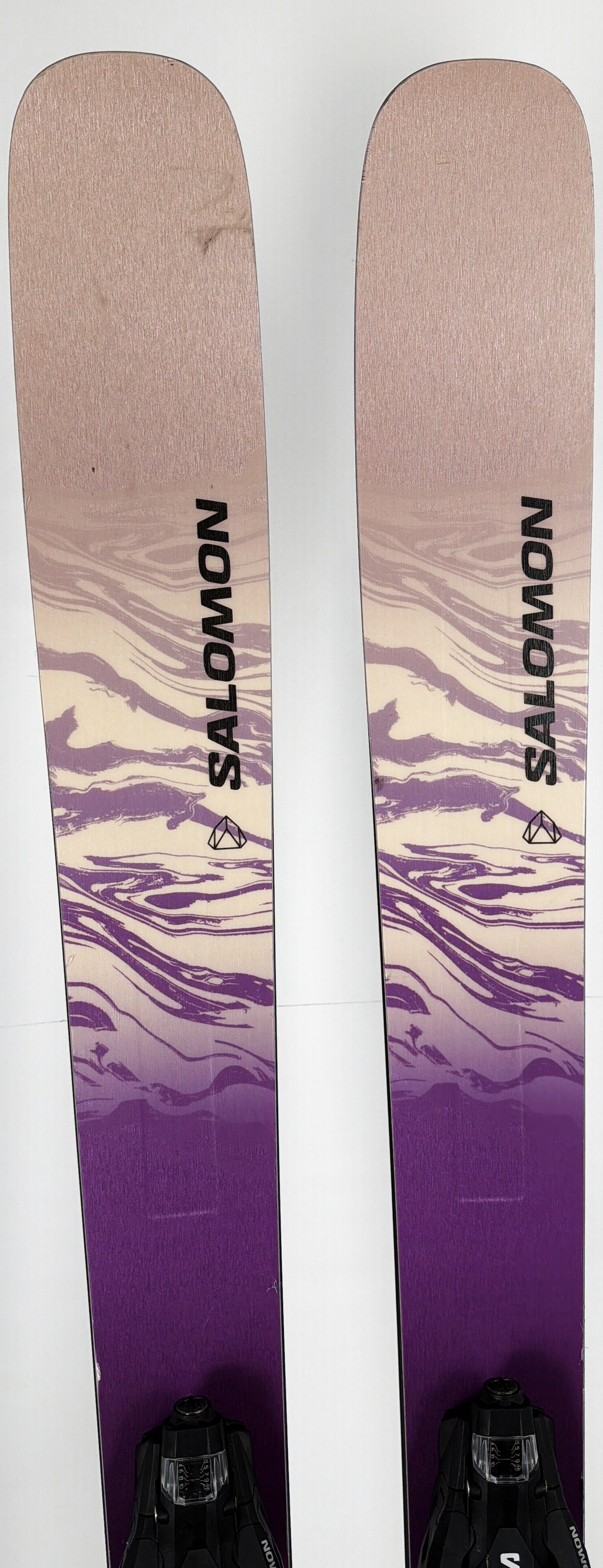 2025 Salomon Stance W 94 Skis Tip