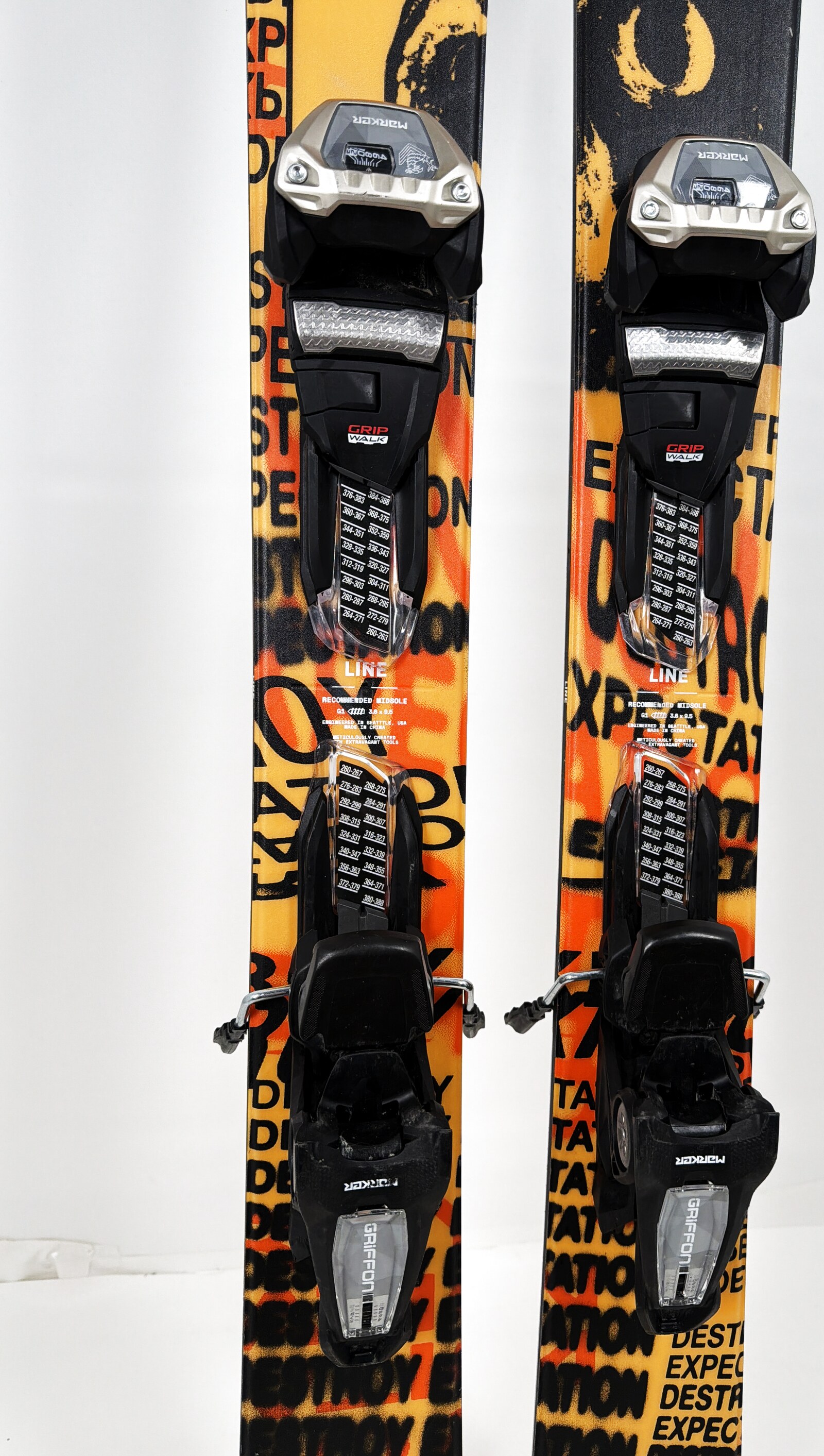 2027 Line Sakana Skis Mid