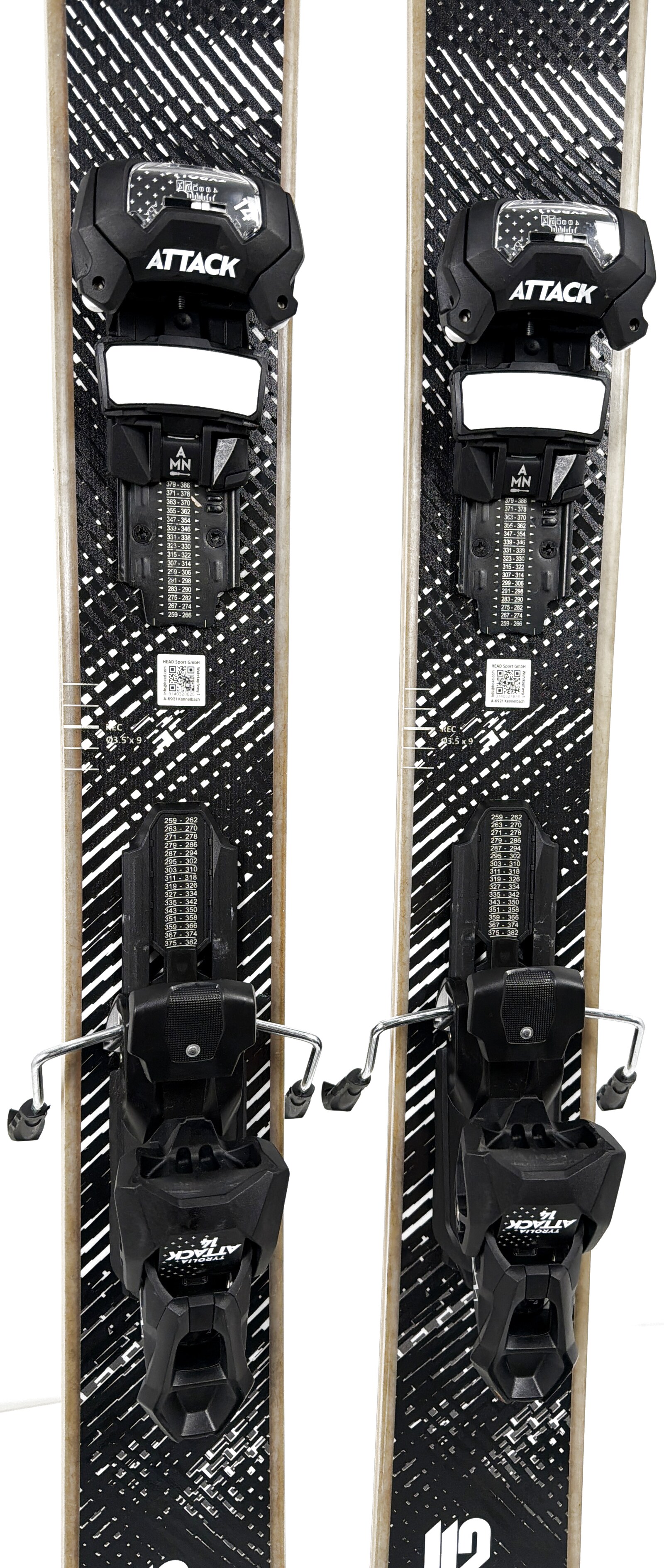 2027 Head Kore 112 Ti Skis Mid