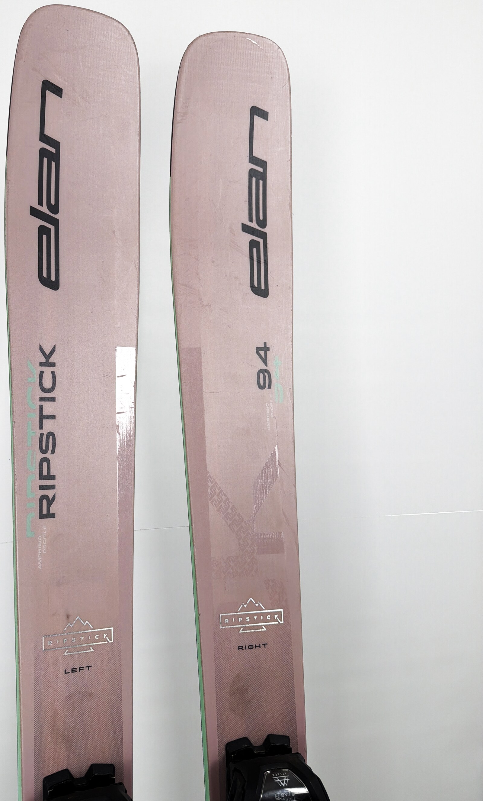2026 Elan Ripstick 94 W Skis Tip