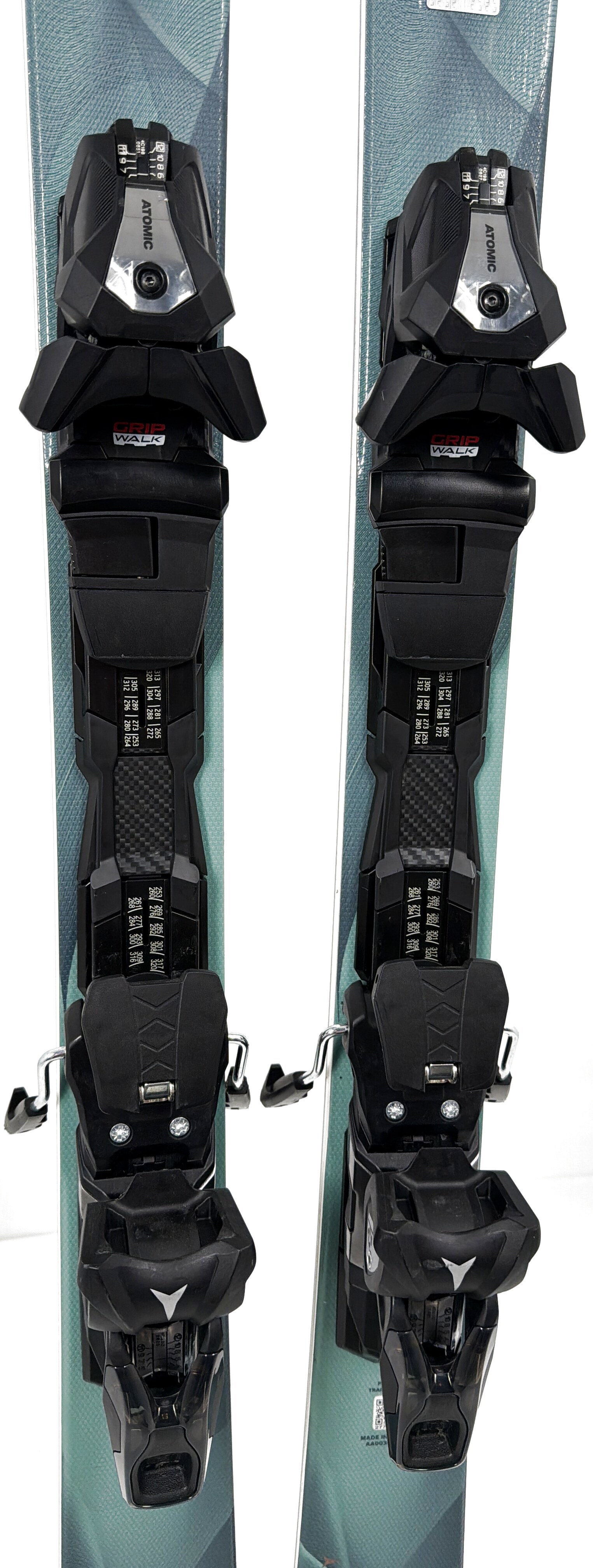 2026 Atomic Cloud Q14 Skis Mid